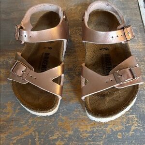 Rose gold metallic Birkenstock sandals, size 24